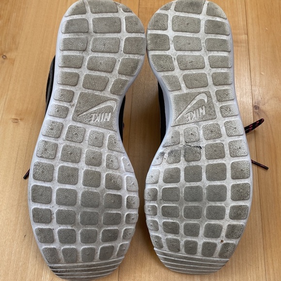 NIKE | Roshe - Picture 7 of 7